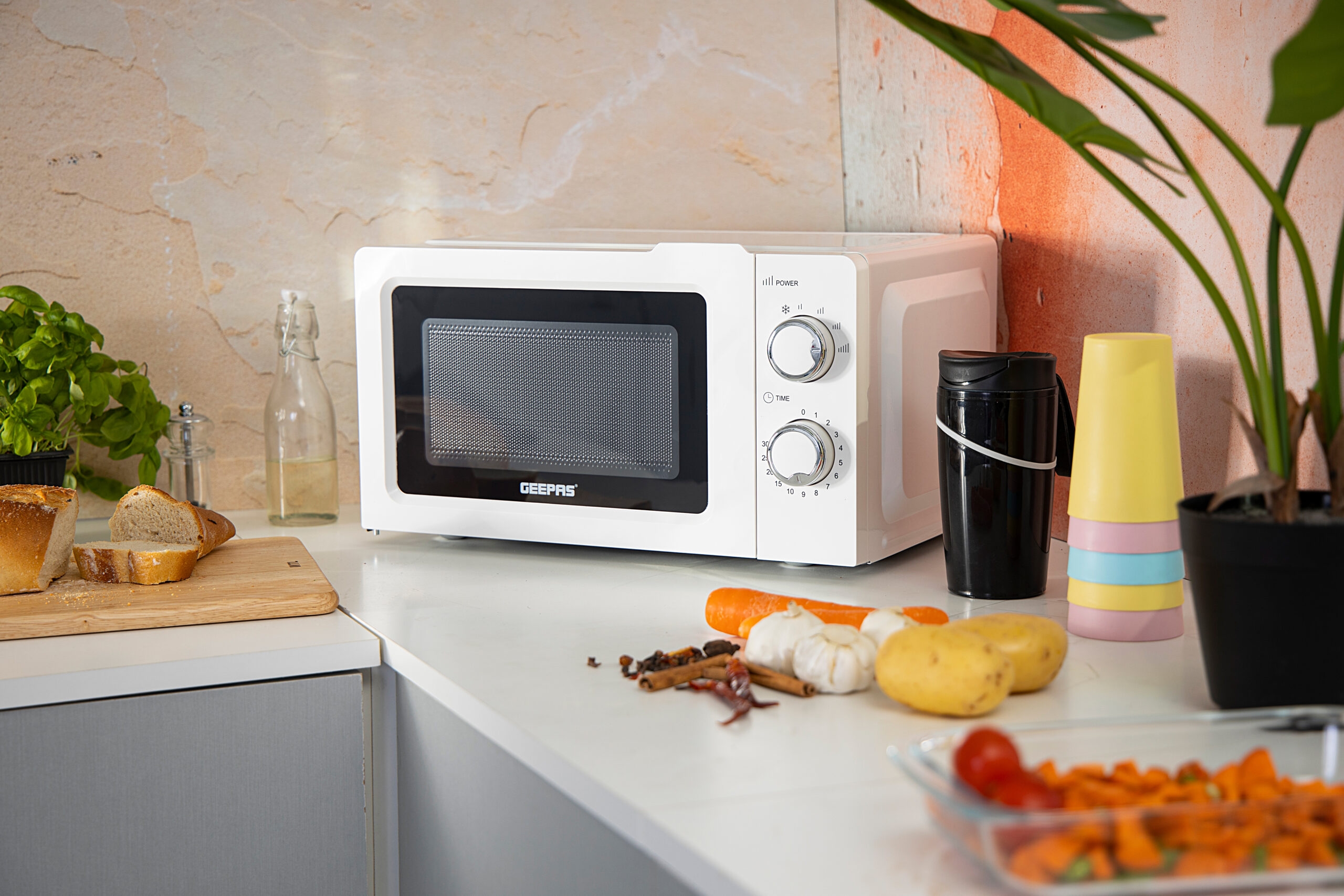 ميكرويف بسعة 20 لتر Geepas Microwave Oven Jomla.ae