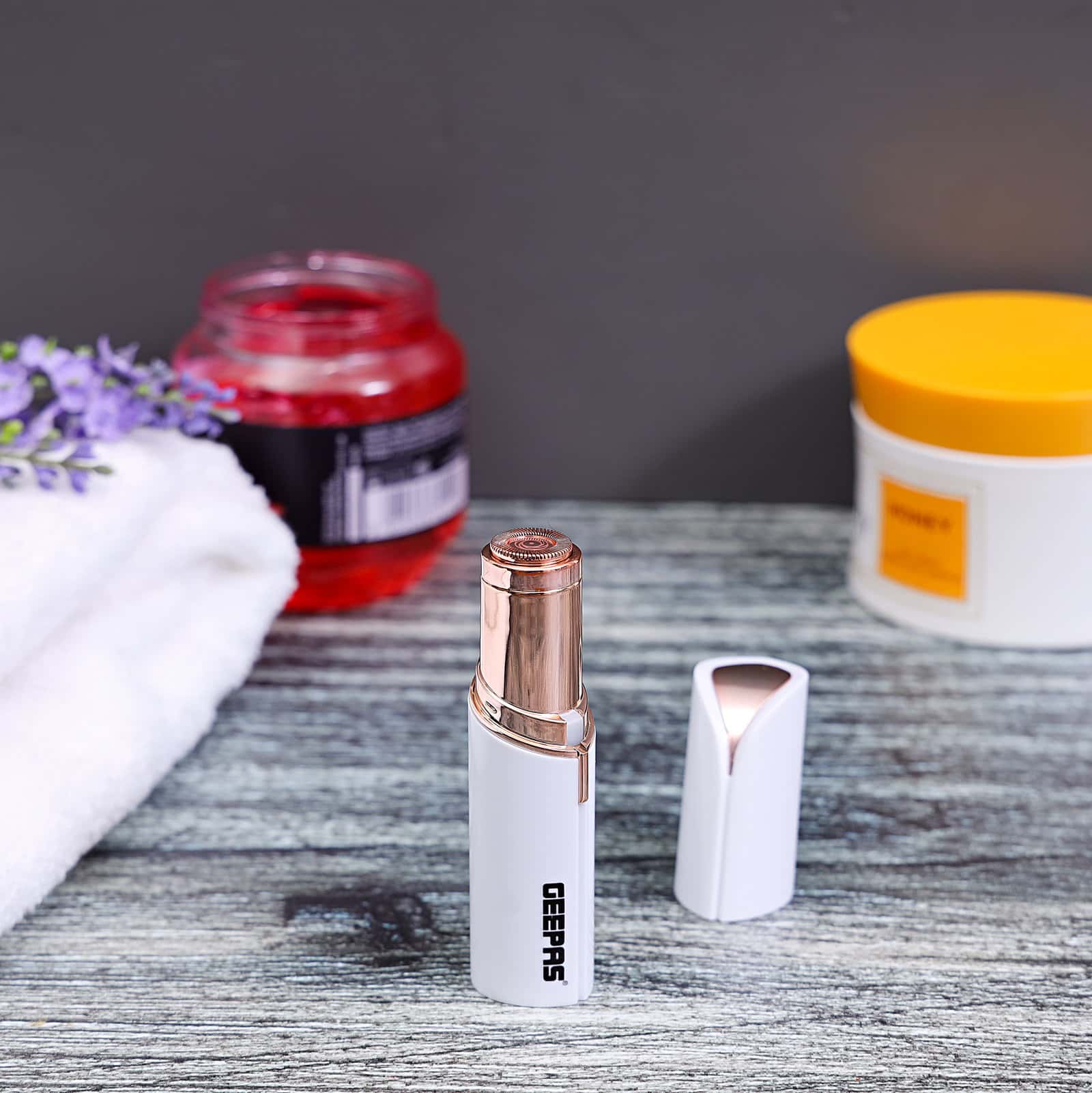 ماكينة حلاقة شعر الوجه للنساء Geepas Lady Shaver