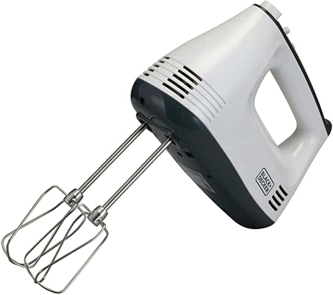 خلاط يدوي 5 سرعات 300 واط Black+Decker Hand Mixer