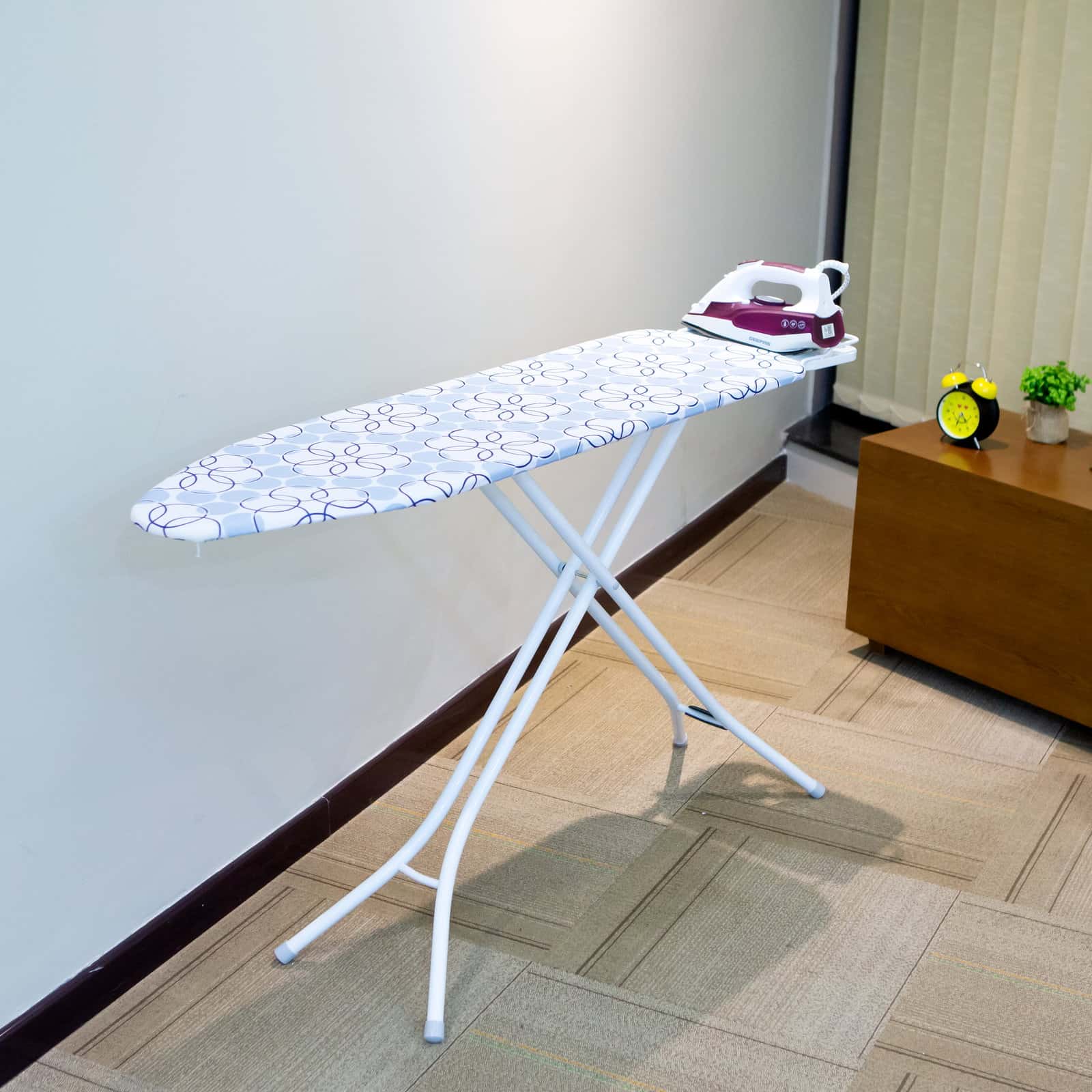Royalford RF1510IB Mesh Ironing Board 134cmx33cmx88cm - Portable, Steam Iron Rest, Heat Resistant Cover |Lightweight Board with Adjustable Height & Rubber Feet Cover