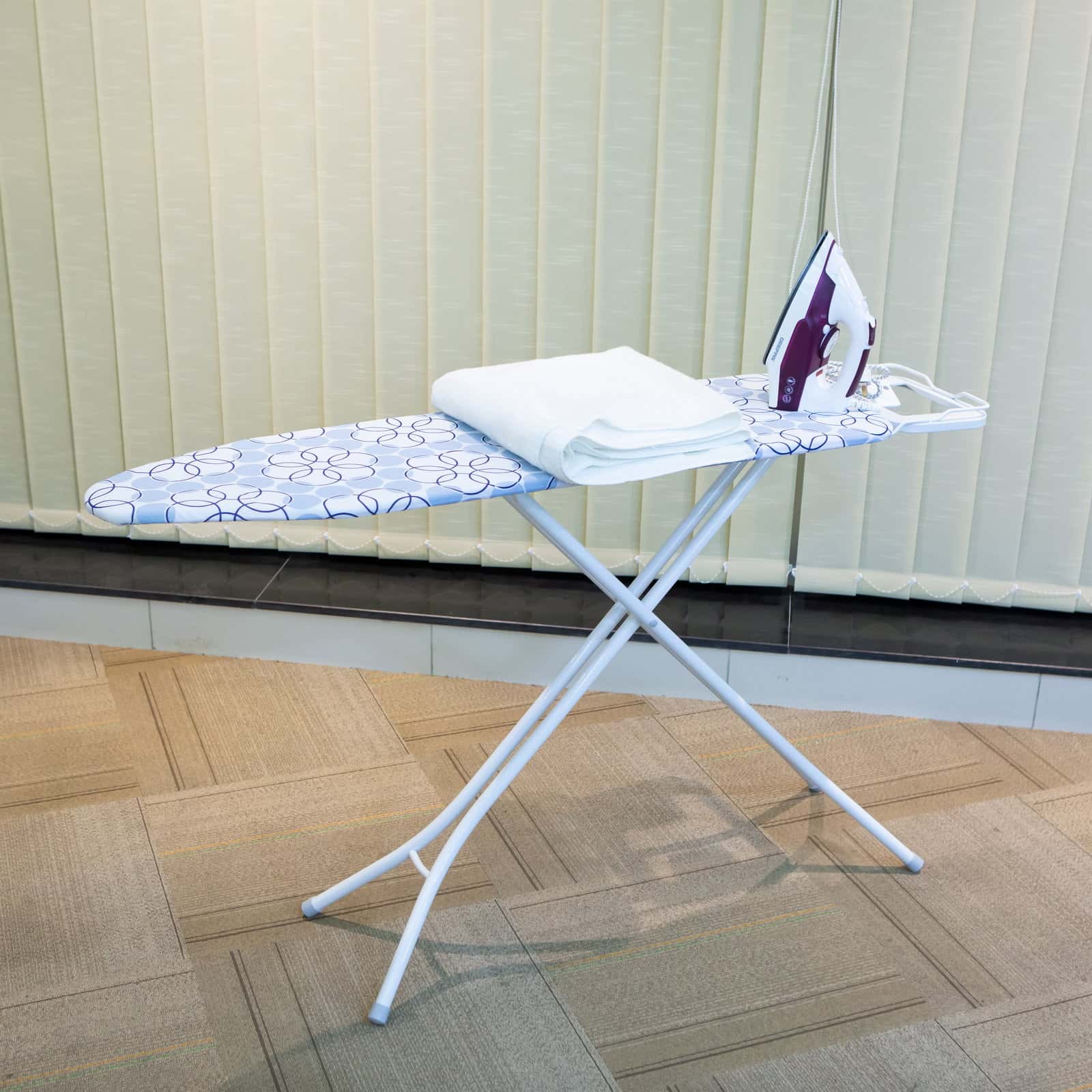 Royalford RF1510IB Mesh Ironing Board 134cmx33cmx88cm - Portable, Steam Iron Rest, Heat Resistant Cover |Lightweight Board with Adjustable Height & Rubber Feet Cover