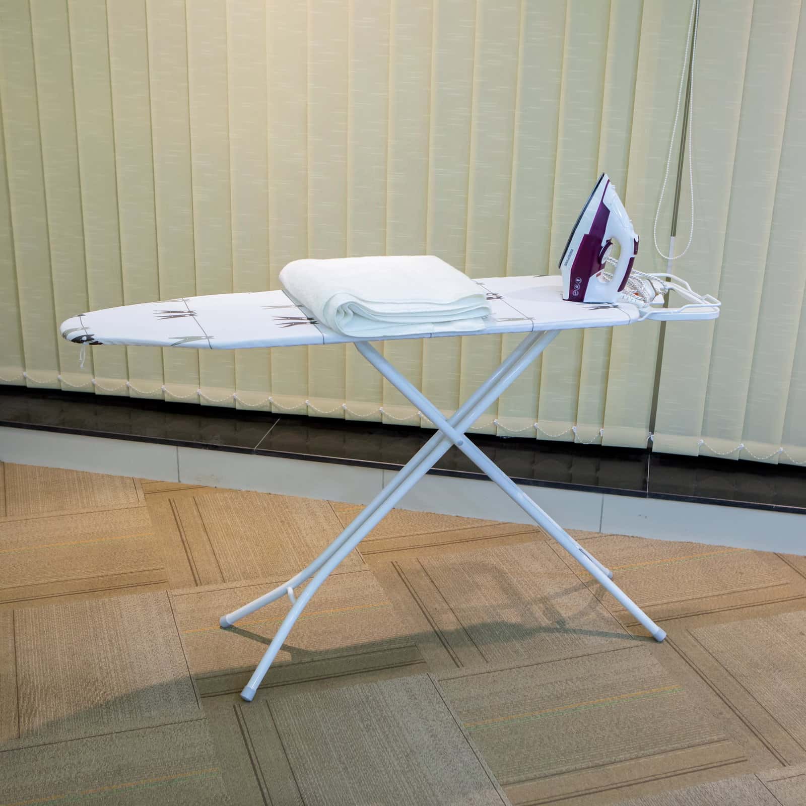 Royalford RF1510IB Mesh Ironing Board 134cmx33cmx88cm - Portable, Steam Iron Rest, Heat Resistant Cover |Lightweight Board with Adjustable Height & Rubber Feet Cover