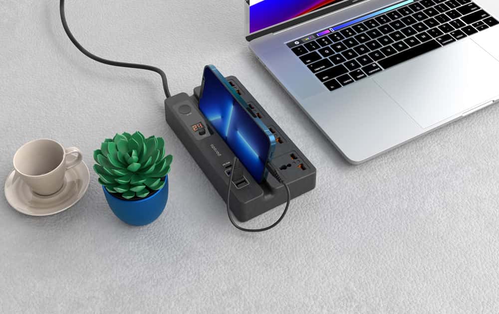 محول كهرباء متعدد المداخل مع مؤقت ذاتي Porodo 4 AC 3 USB & USB-C PD 35W Multiport Socket 3M 3000W UK