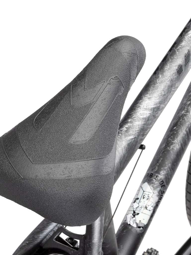 دراجة هوائية سيكل رياضية باللون الفضي المطفي من كينك بي ام اكس KinkBMX - CURB Bike Color Brushed Silver