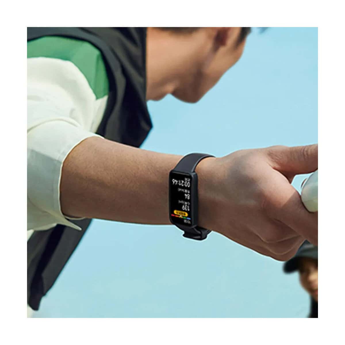 سوار ساعة هواوي باند 8+9 لون بيج من او زون O Ozone Silicone Straps Compatible with Huawei Band 8 Huawei Band 9 Soft Silicone Sport Replacement Band Bracelet Wristband Adjustable Strap with Clasp for Women Men Beige/ivory