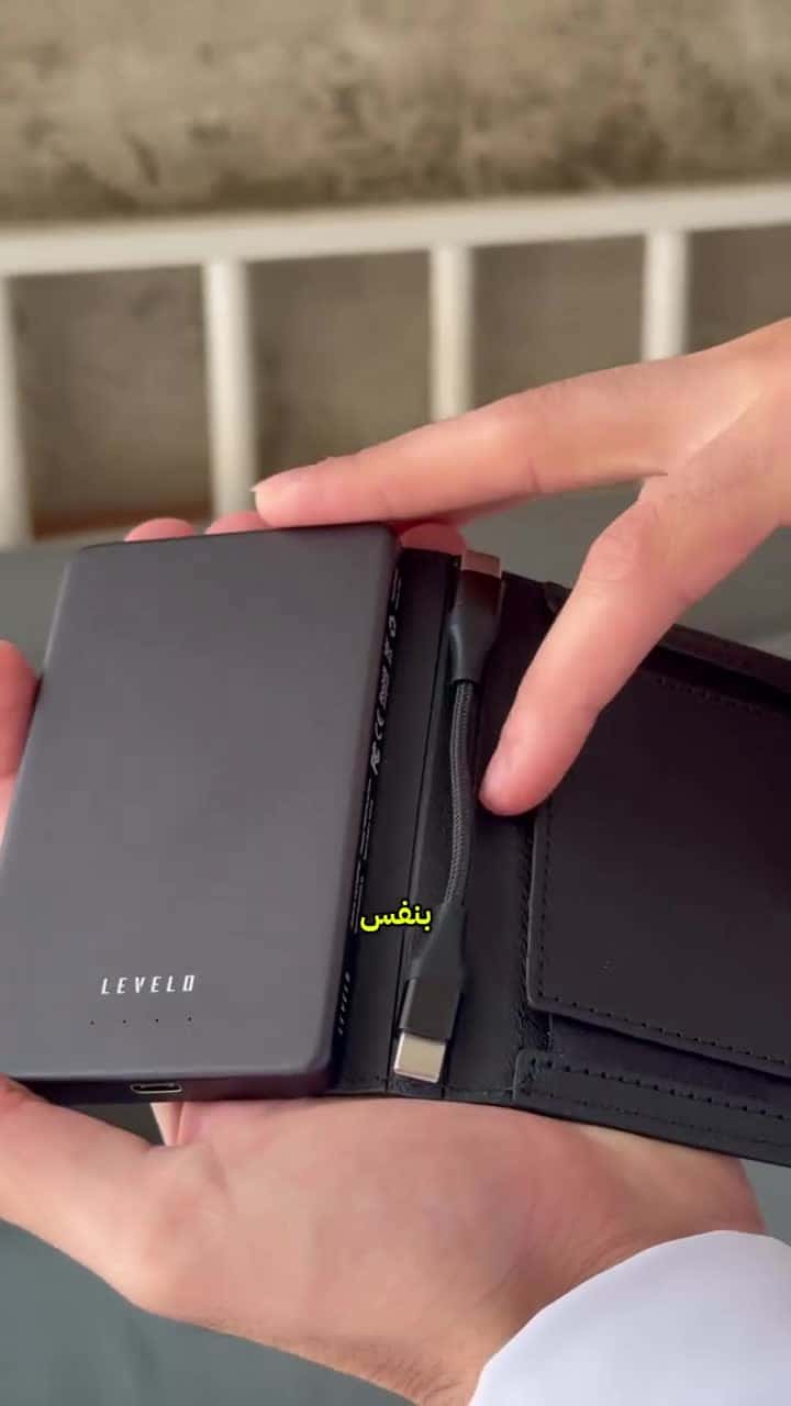 Levelo Vermont Portable 3 in 1 Wallet Power Bank - Black