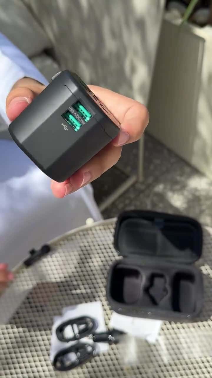 بكج راف باور 5 في 1 (باور بانك 10000 مللي أمبير + فيش السفر العالمي + 2 كابل شحن تايب سي ولايتنينج + شاحن سيارة) RAVPower Travel Charging Combo (مستعمل) (Used)