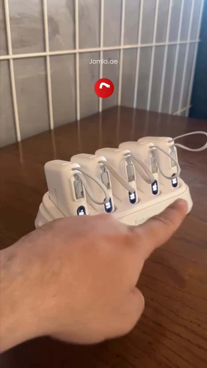 محطة شاحن متنقل باور بنك ستيشن 5 في 1 يوباو 10000 مللي أمبير Yoobao Power Bank Station Set (مستعمل) (Used)
