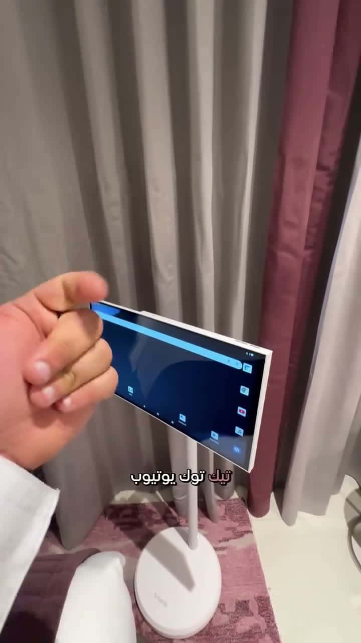 شاشة متنقلة اندرويد لمس ذكية تكتك مع ستاند مدمج 21.5 بوصة Taktik Floor Standing Smart Screen