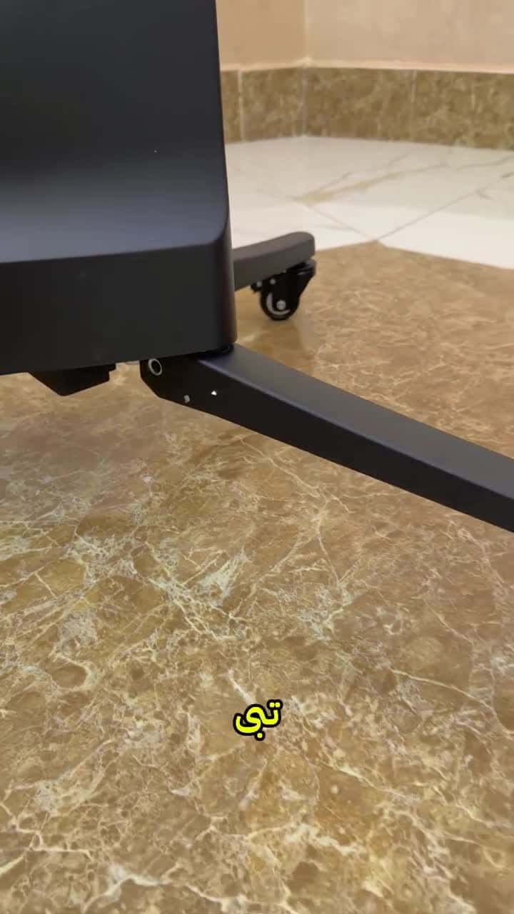 حامل تلفزيون متحرك كهربائي 55 إلى 85 بوصة مع ريموت للتحكم بالارتفاع TV Motorized Stand with Interactive Panel And Wheel