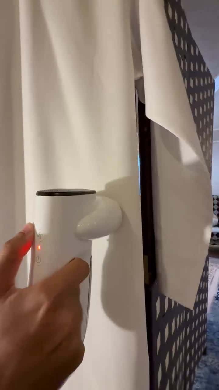 كاوية بخار محمولة للسفر نيكاسا بقوة شفط 2300 باسكال Neakasa Magic 1 Portable Travel Steamer