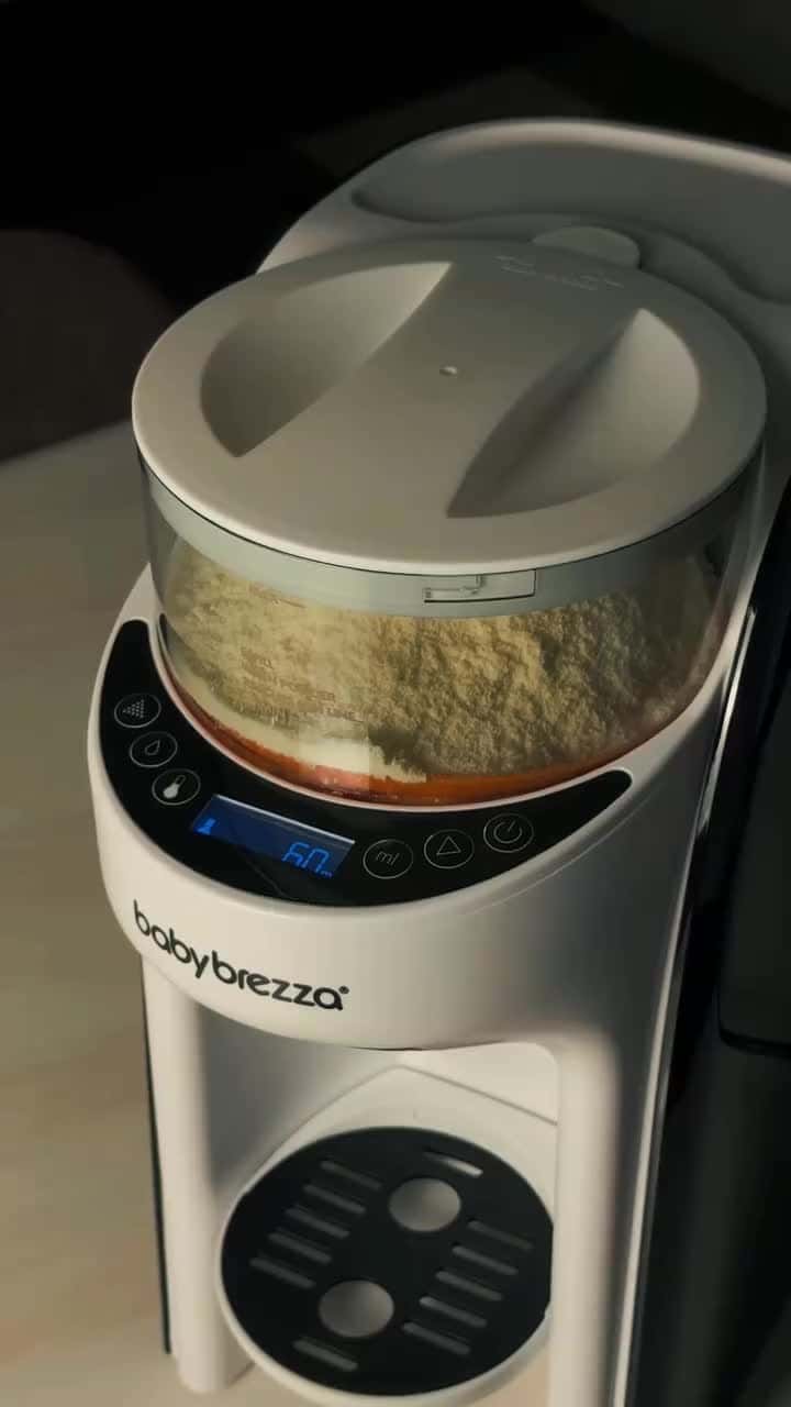 محضرة حليب الاطفال 250وات بيبي بريزا Baby Brezza Formula Dispenser Machine