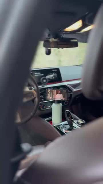 مطارة ماء حار وبارد تكتك 750 مللي مع ستاند جوال مدمج Taktik Thermal Bottle With Magnetic Phone Holder