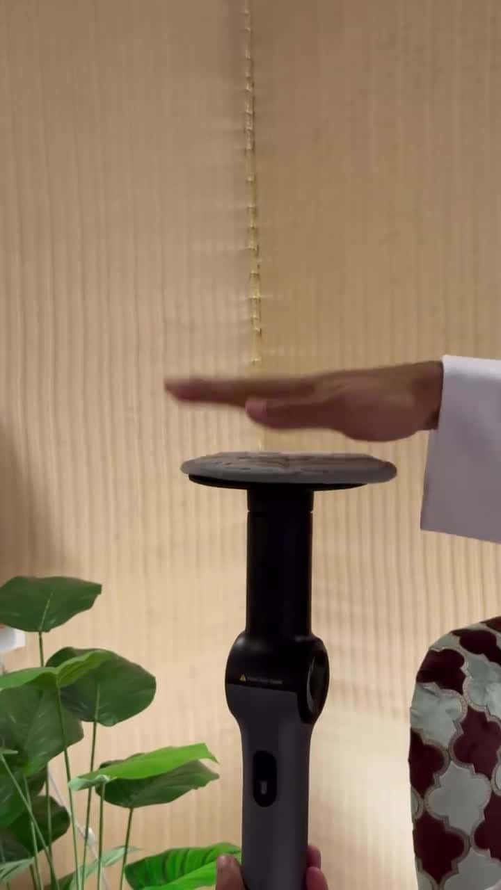 Hoto Electric Spin Scrubber with 7 Brush Heads