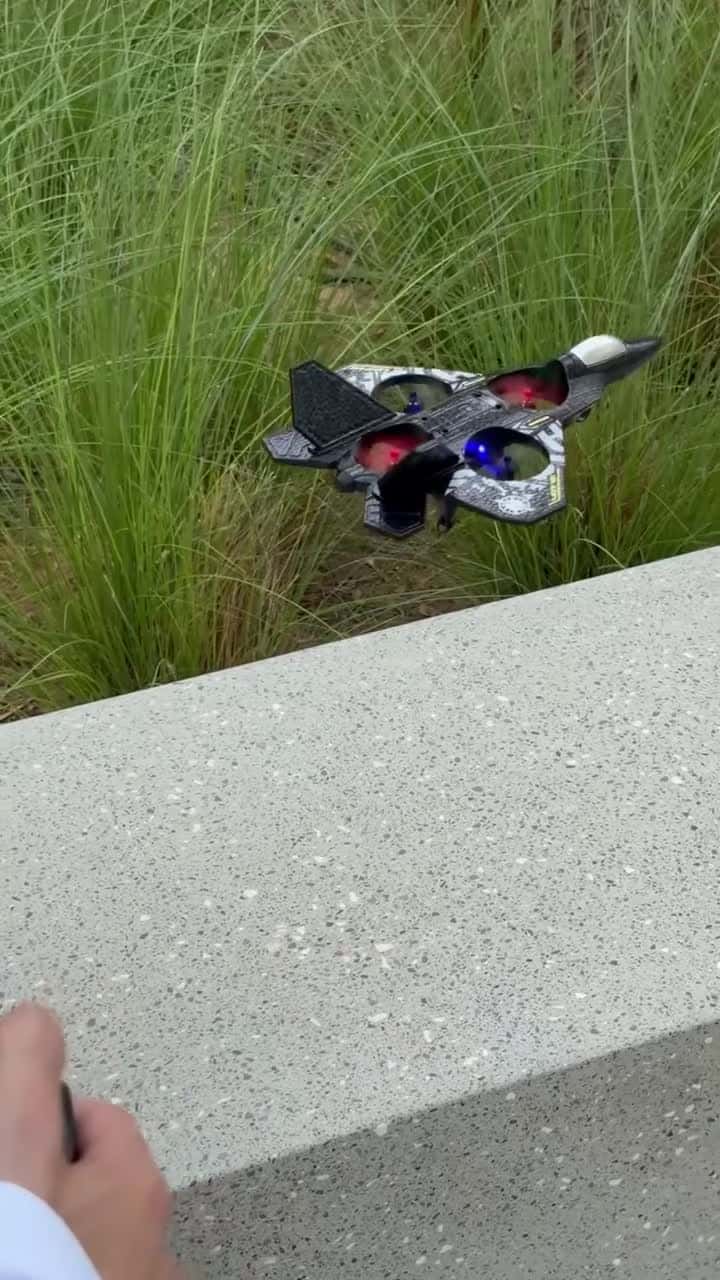 طياره لعبه صغيرة للأطفال بالريموت Rechargeable RC Plane With Remote