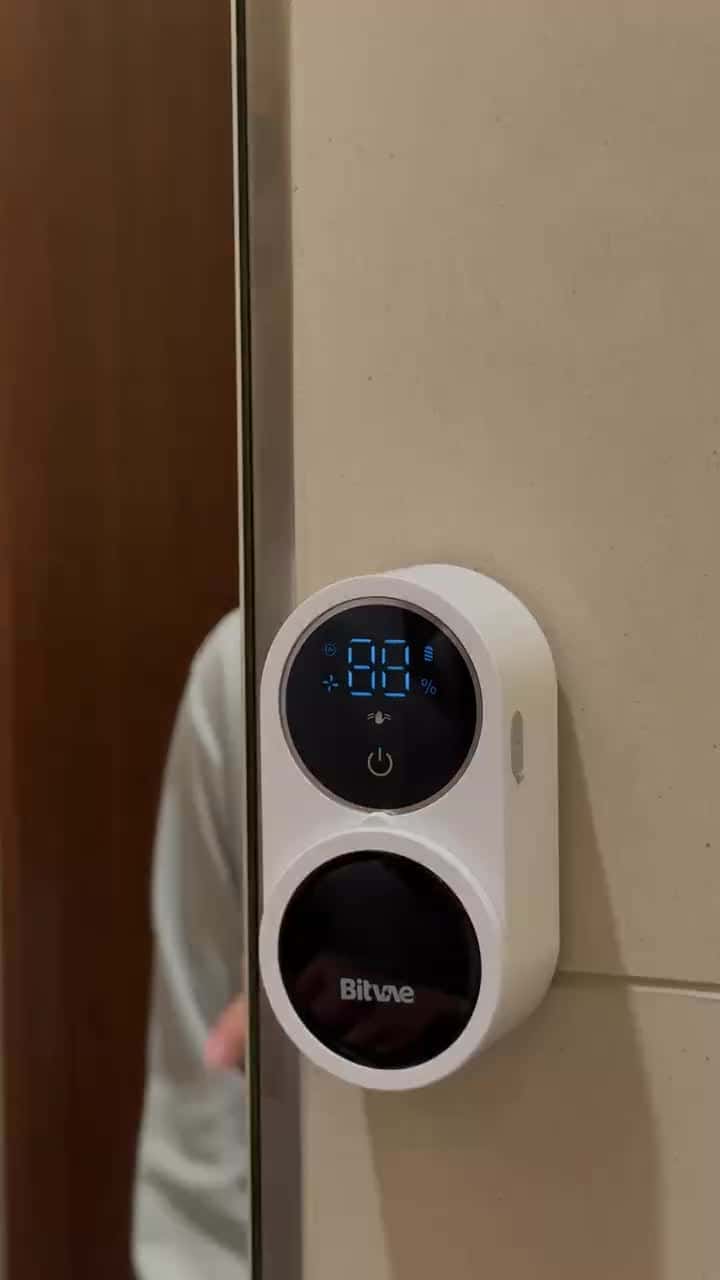 حامل فرش اسنان بيتفاي مع تقنية التنظيف بالاشعة فوق البنفسجية BitVae Toothbrush Cleaner and Toothbrush Holder