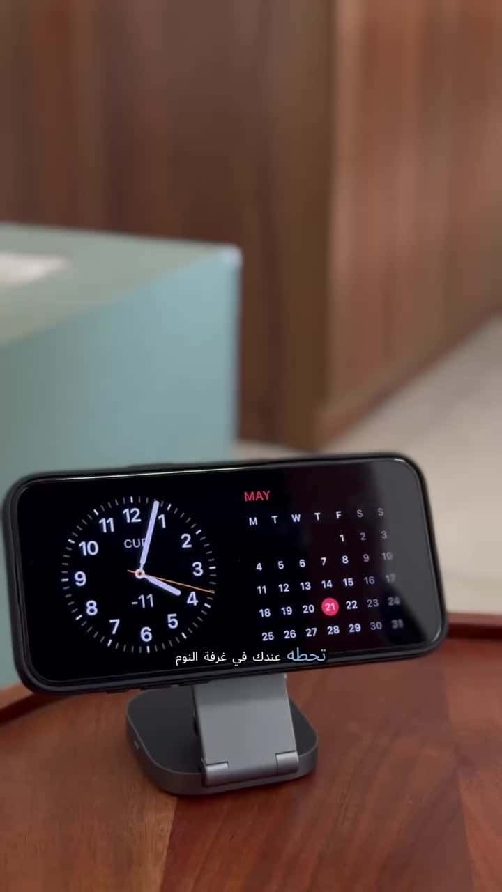 Aukey Foldable Mag W/L Charging Station