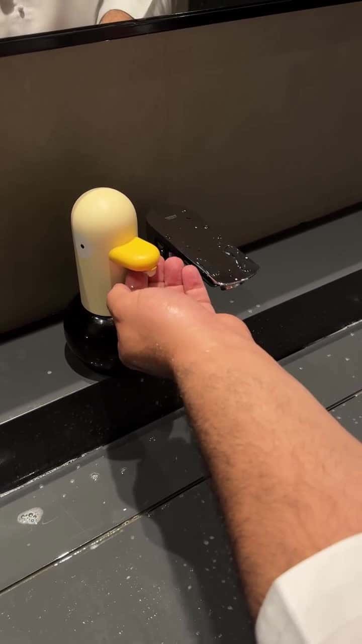 موزع صابون أوتوماتيكي على شكل بطة Cute Duck Soap Dispenser (مستعمل) (Used)