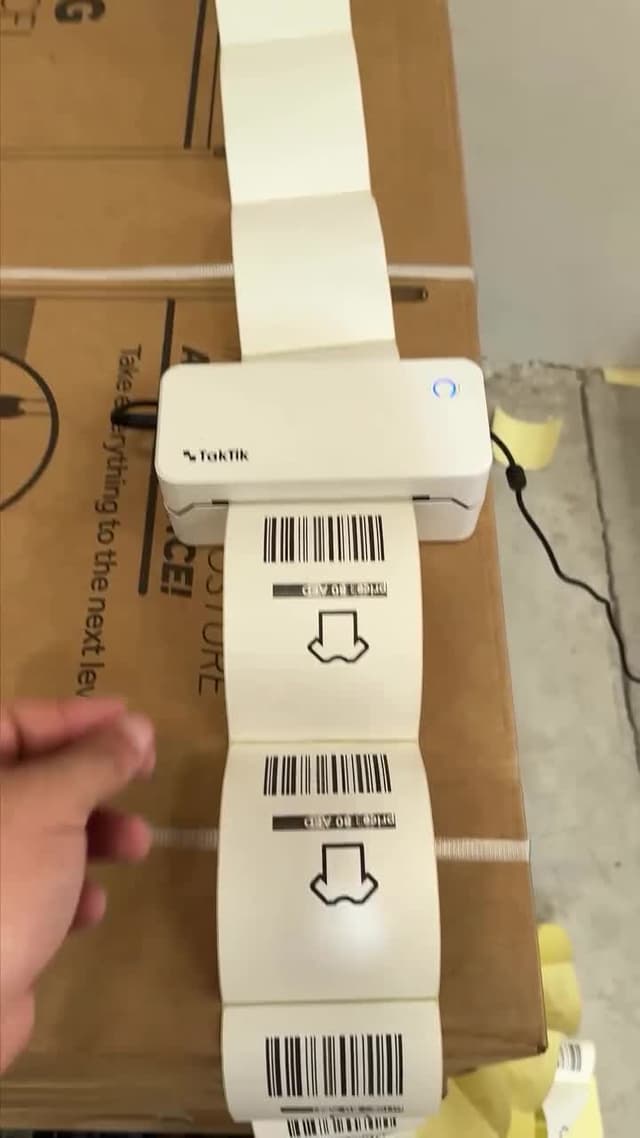 طابعة بوليصات حرارية صغيرة بلوتوث تكتك 4 x 6 إنش Taktik Thermal Label Printer