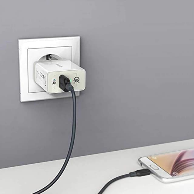 beats solo 3 wireless over ear headphone gloss white