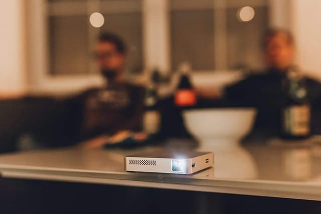 beats solo 3 wireless over ear headphone gloss white