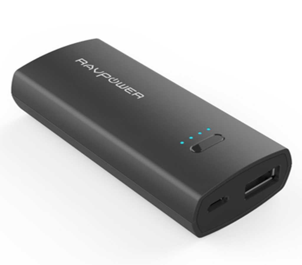 ravpower basis series 5200mah portable charger black