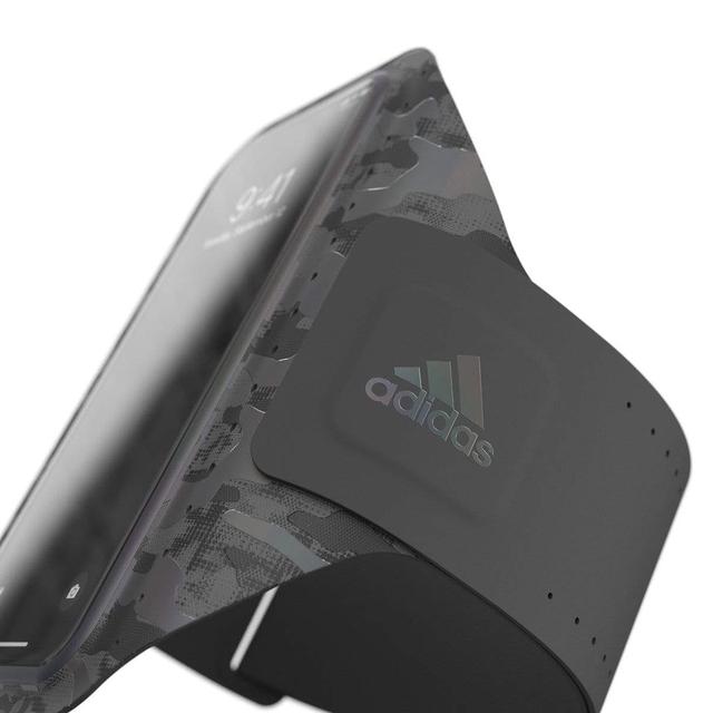 adidas originals universal sports armband l phone holder touchscreen compatible adjustable strap reflective denim print 3x pockets including a key pocket fits up to 6 5 phone black - SW1hZ2U6NzE5MDI=