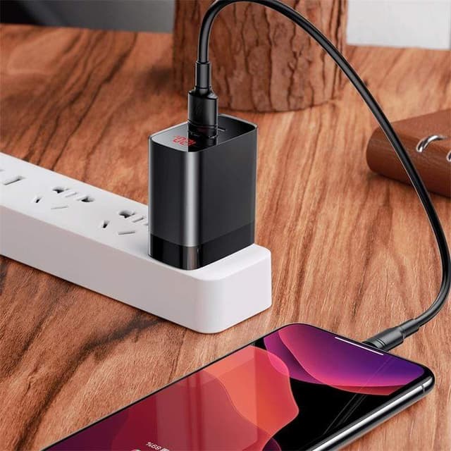 baseus mirror lake us pin dual quiock charge digital display 18w power