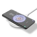 شاحن ذكي لاسلكي مع منفذ micro-USB وكابل بمدخل USB-A لون أبيض 10 واط Belkin - Boost Up Wireless Charging Pad 10W - SW1hZ2U6NTU4MjU=