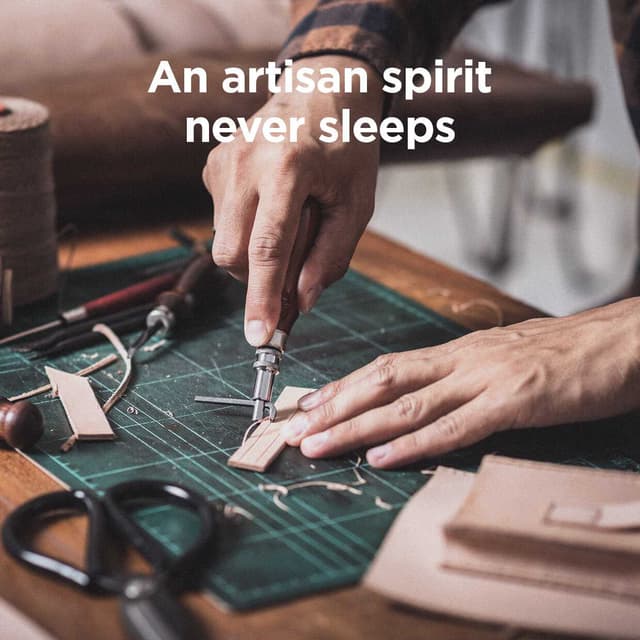 حافظه لسماعه ابل الجلدية الأصلية من إيلاجو لون جين إنديجو Elago Genuine Leather Case for Apple Airpods Pro - Jean Indigo