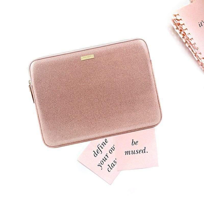 حقيبة للابتوب قياس 13 بوصة لون زهري لميع KATE SPADE NEW YORK Glitter Laptop Sleeve for Macbook 13 inch