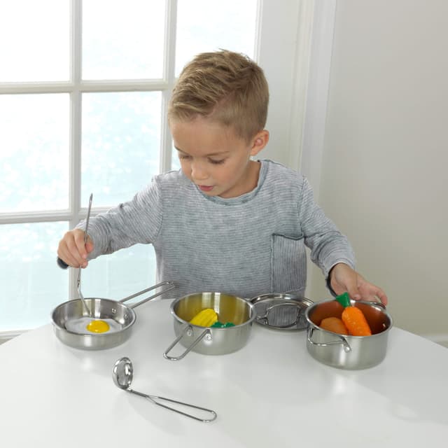 مجموعة أدوات الطبخ KidKraft Deluxe Cookware Set with Food - فضي - 69712