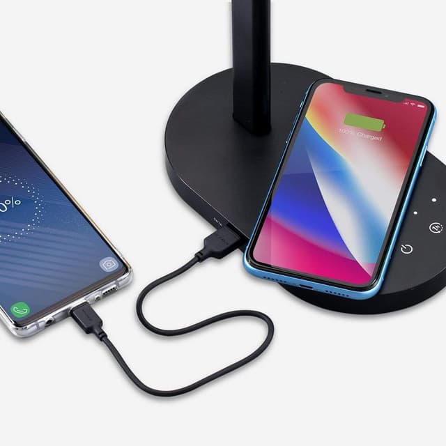 شاحن لاسلكي مع إضاءة Q.LED MOMAX - أسود - 62803