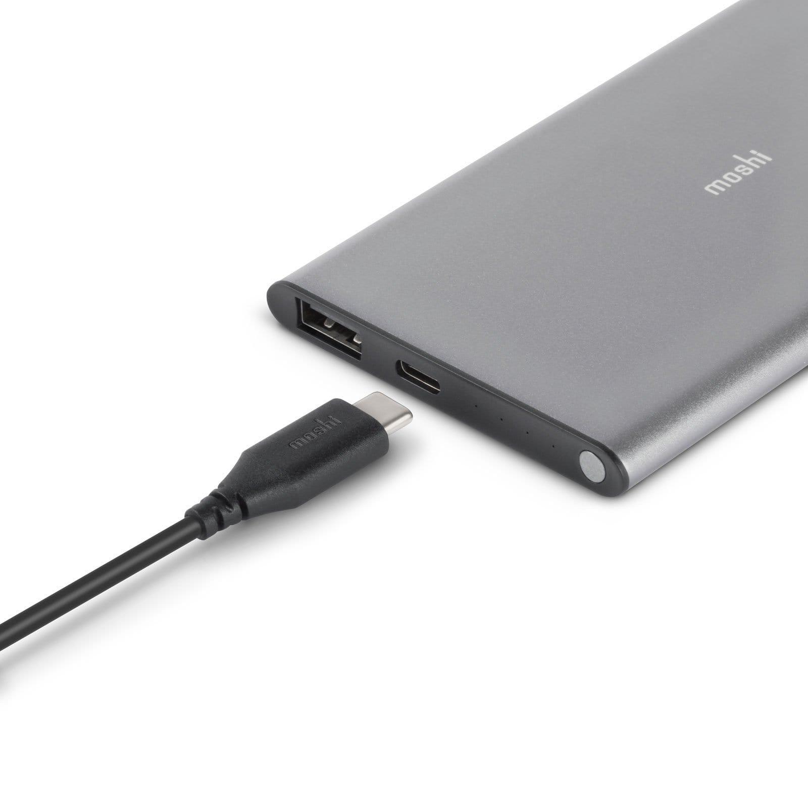 باور بانك 5000 ملي أمبير مدخل USB-C من MOSHI - رمادي