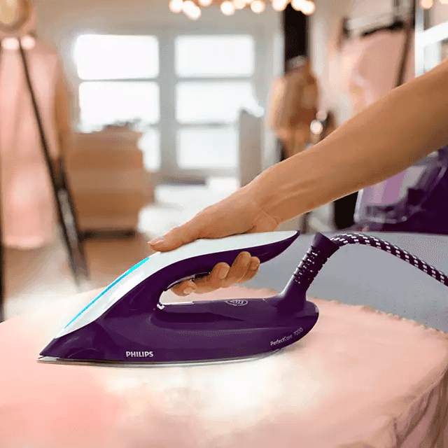 مكواة بخار فيليبس بيرفكت كير 2100 واط 1.8 لتر Philips Perfect Care 7000 Series Garment Steamer
