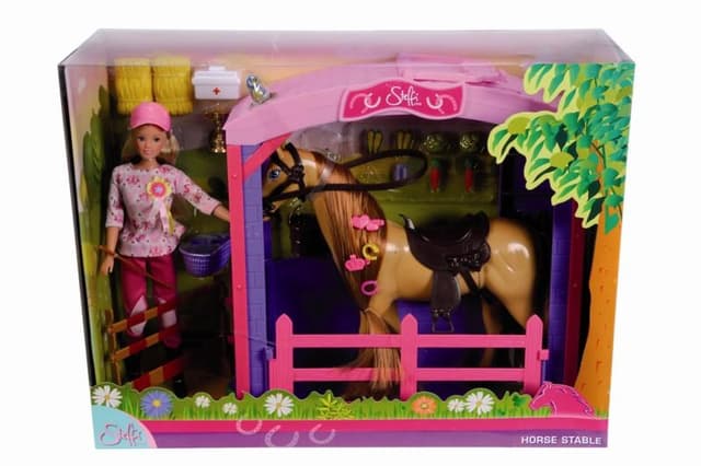 لعبة دمية مع اسطبل حصان SIMBA - SL Horse Stable