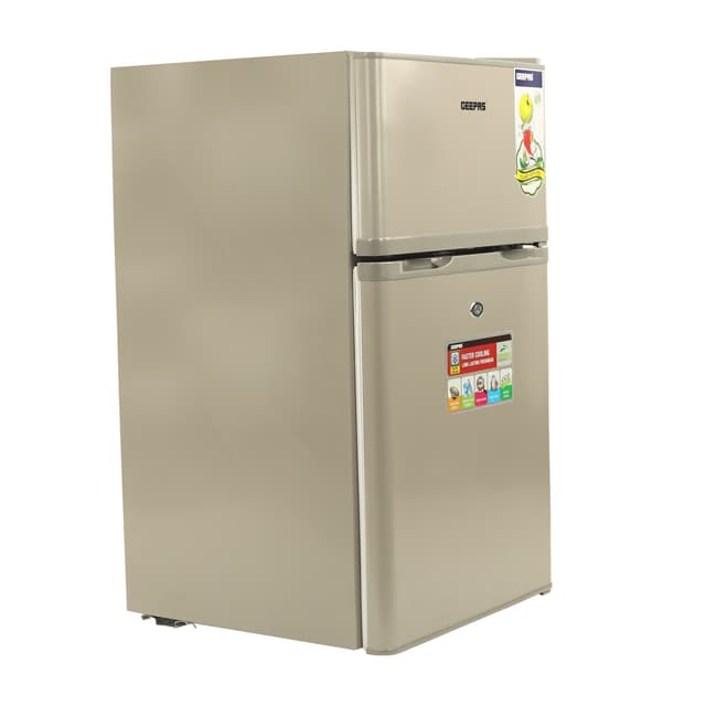 ثلاجة صغيرة بابين بسعة 125 لتر فضية ديفروست جيباس  Geepas Defrost Silver 125L Double Door Refrigerator