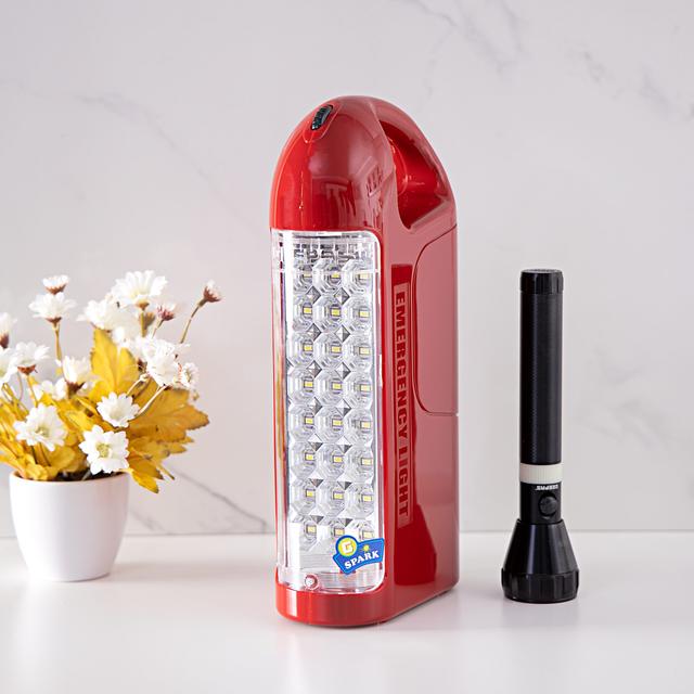 مصباح و كشاف Geepas Rechargeable LED Emergency & Flashlight - SW1hZ2U6MTUyNzY2