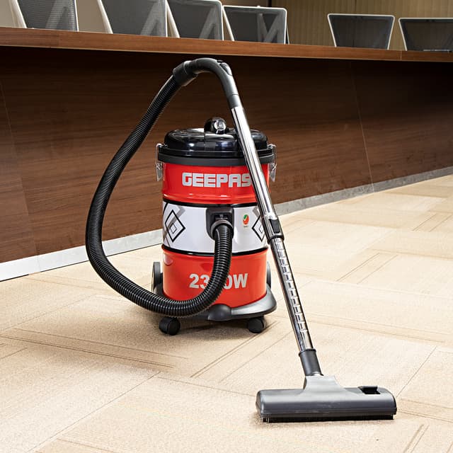 مكنسة كهربائية بقوة 2300 واط  2300W Vacuum Cleaner  - Geepas - 124357