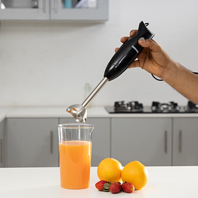 خلاط يدوي 200 واط سرعتين ستانلس ستيل جيباس Geepas GHB6143 Stainless Steel 200W 2 Speed Hand Blender - 121355