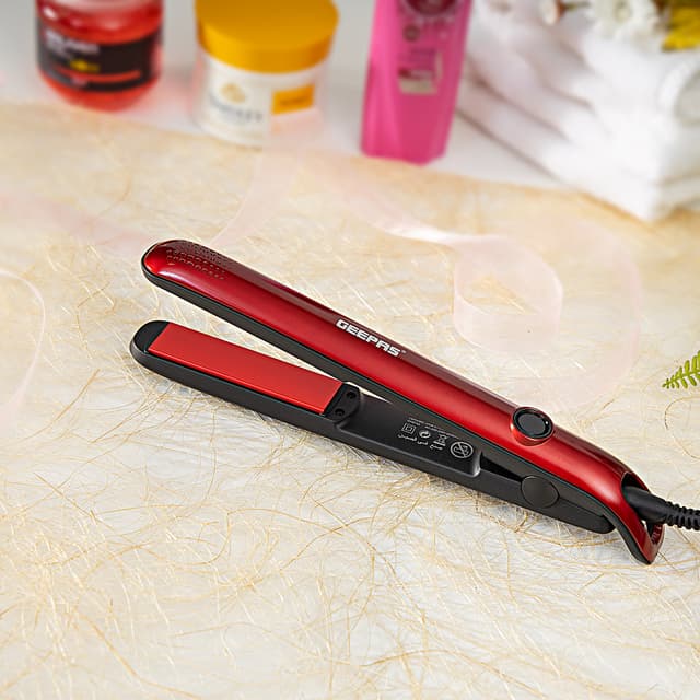 Geepas Ceramic Hair Straightener - 35 W - 210C Maximum Temperature - 121295