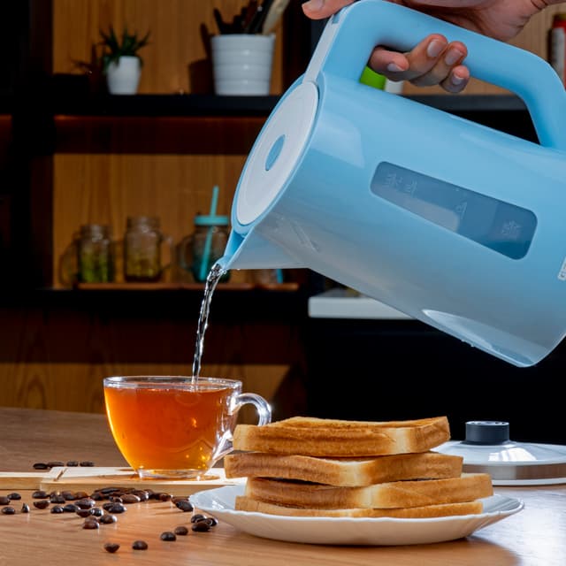 غلاية ماء كهربائية بسعة 1.7 لتر  Geepas - Electric Kettle