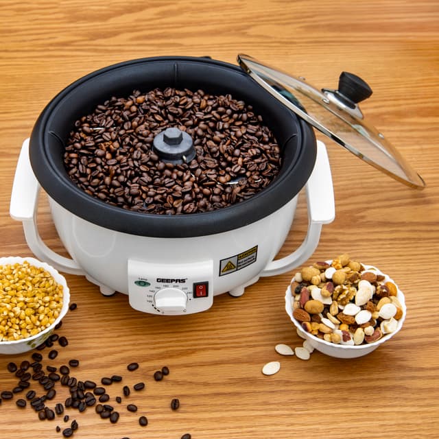 محمصة قهوة تعمل بالكهرباء بسعة 750 غرام مع مؤقت Coffee Roaster, Roasts 750gms Of Coffee at A Time - Geepas - 127393