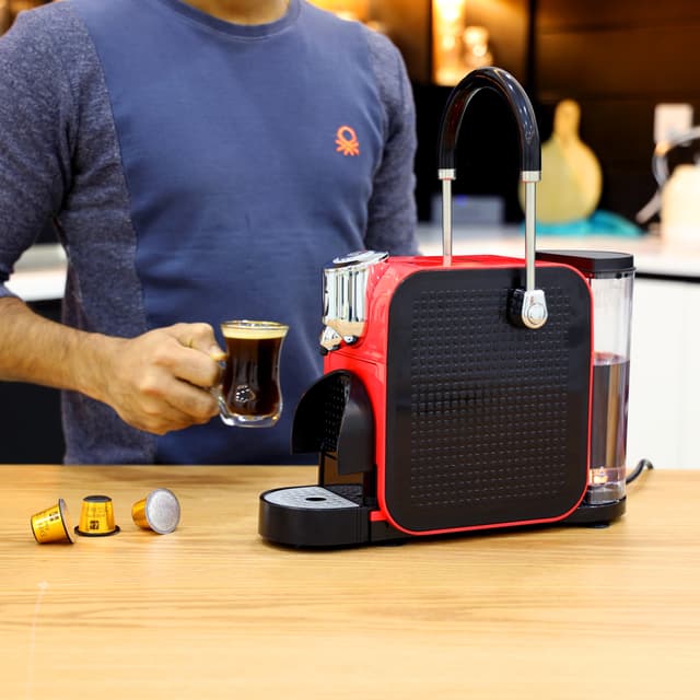 آلة قهوة كبسولات بسعة 0.65 لتر Geepas Capsule Coffee Machine