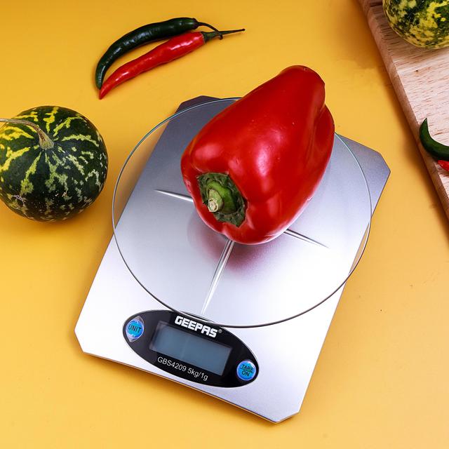 ميزان أكل مطبخ جيباس Kitchen Weighing Scale Geepas - SW1hZ2U6MTM1NDAw