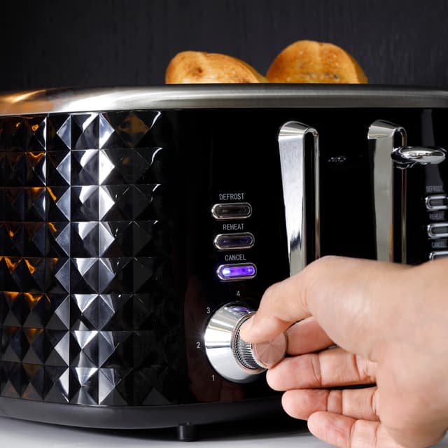 توستر جيباس محمصة خبز 4 شرائح Geepas Bread Toaster 4 Slice - 126937