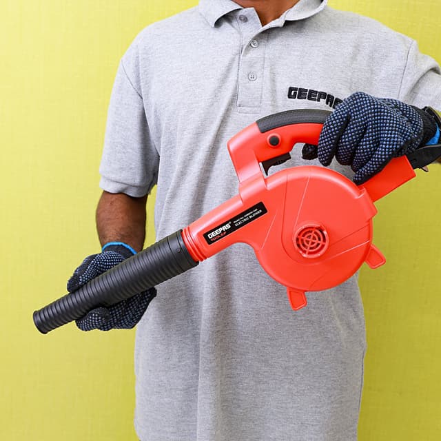 منفاخ هواء كهربائي Geepas Electric Blower 600W - Compact and Lightweight Leaf Blower |No Load 16000 RPM with Vacuum Cleaner Function