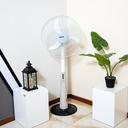 مروحة عمودية بالبطارية قابلة لإعادة الشحن Geepas Rechargeable Fan
