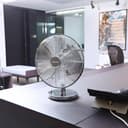 مروحة طاولة معدنية 12 بوصة 3 إعدادات للسرعة 35 واط جيباس Geepas 35W 3 Speed Settings 3 Speed Settings Metal Table Fan