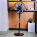 مروحة عمودية قياس 16 إنش  16inches Portable Design Stand Fan - Geepas - 120810